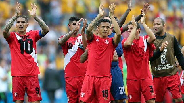 Selección peruana retorna hoy a Lima tras quedar fuera del Mundial