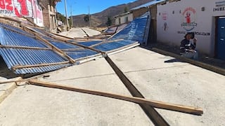 Fuertes vientos dañan viviendas y derriban techo de iglesia en Huancavelica