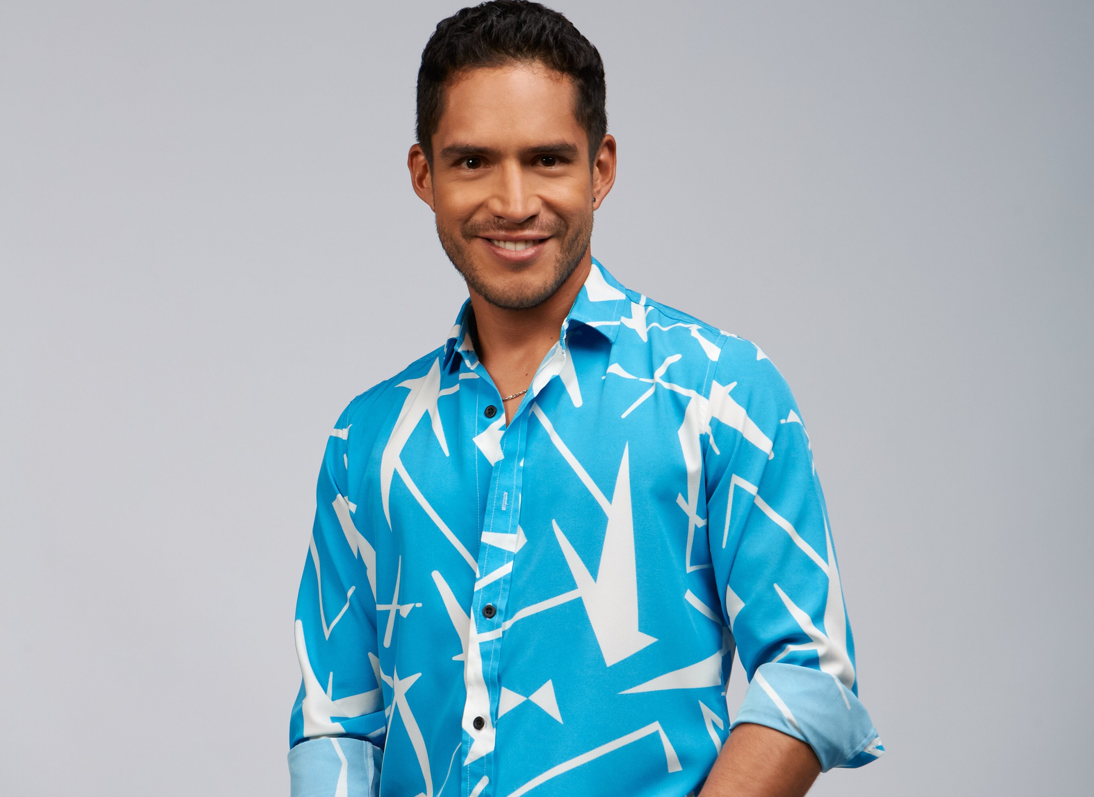 "Grabar una telenovela en tono de comedia es un reto igual, porque hay que estar en el timing correcto, en sintonía con el grupo, en las reacciones que se puedan generar", dice Miguel Dávalos