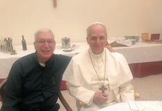 Papa León XIV se reencuentra con el cardenal Carlos Castillo tras asumir el liderazgo de la Iglesia católica