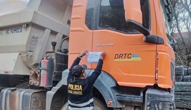 Huánuco: investigan maquinaria de Transportes incautada durante operativo contra minería ilegal