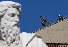 Vaticano: Instalan chimenea en la Capilla Sixtina para el cónclave