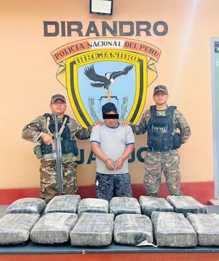 Policía detiene a conductor de vehículo e incauta más de 38 kilos de marihuana en Huánuco