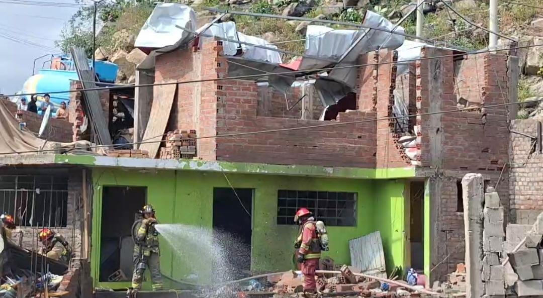 Dos explosiones en taller pirotécnico dejan tres personas heridas en Arequipa
