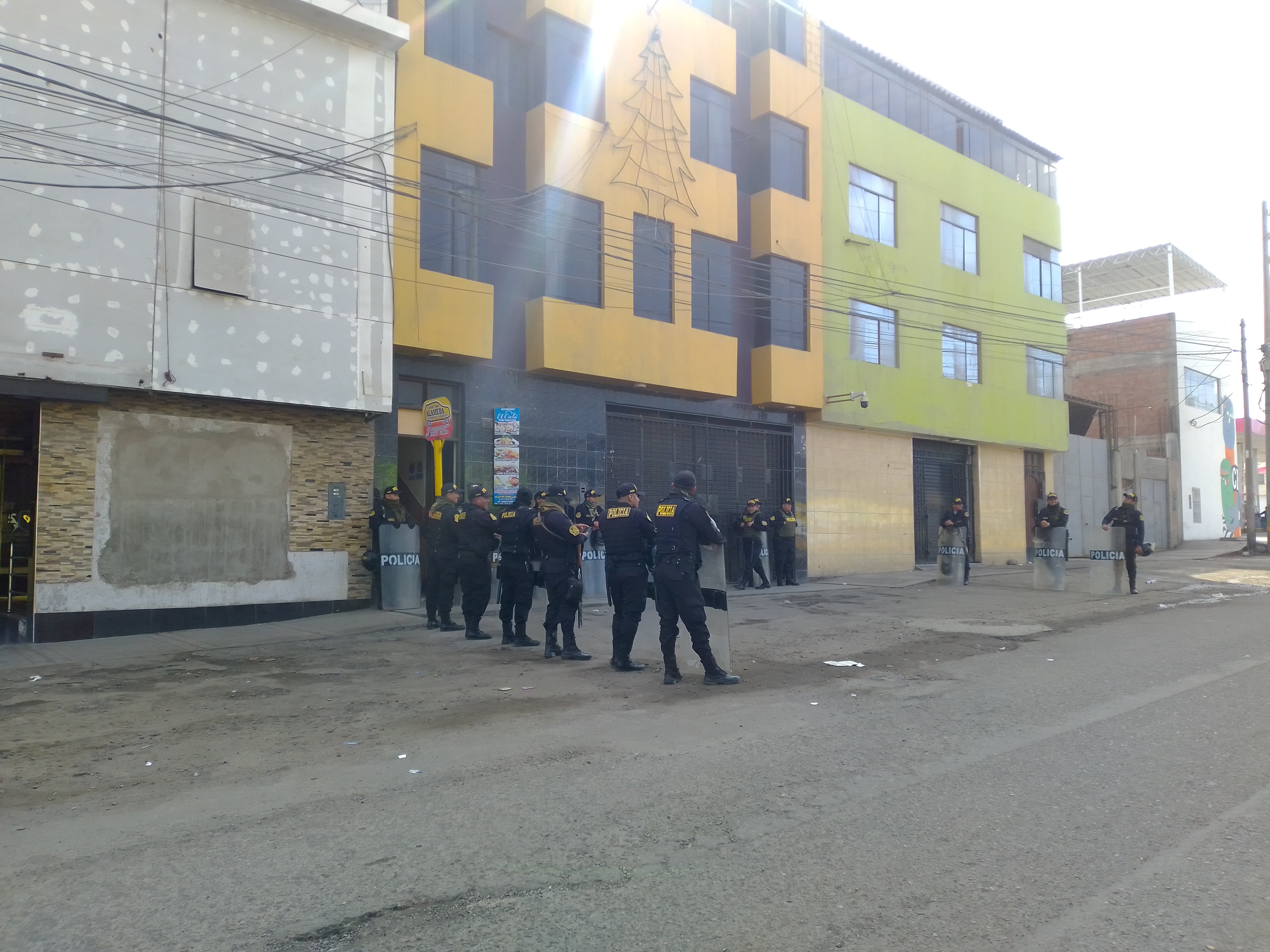 Ministerio Público y Policía ejecutaron operativo como parte de proceso de extinción de dominio. (Foto: GEC)