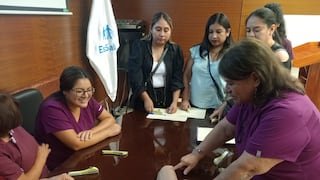 EsSalud Ica realizó capacitación sobre inserción y extracción de implante subdérmico