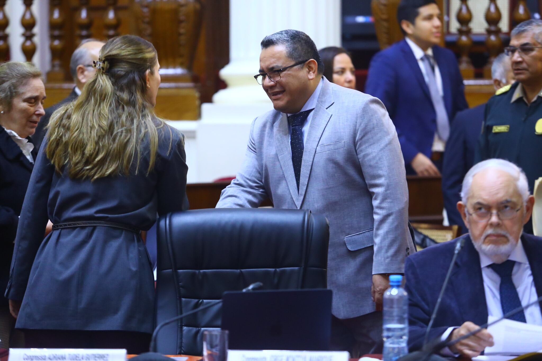 Juan José Santiváñez, ministro del Interior, es investigado por presunto abuso de autoridad tras la difusión de audios y conversaciones con el capitán PNP Junior Izquierdo. (Foto: Congreso)