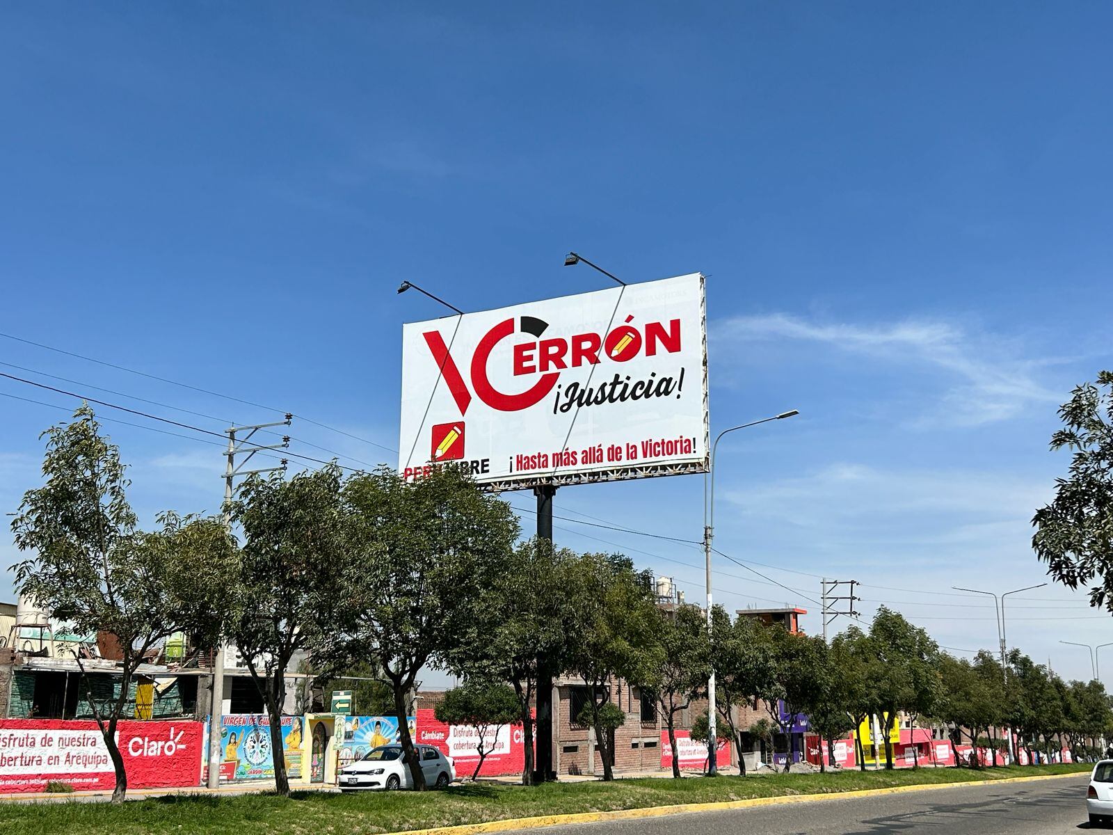 Panel de Perú Libre en el distrito de Cerro Colorado. Foto: GEC.