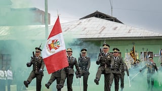 Soldados escenifican acción armada en ceremonia por batalla de Ayacucho