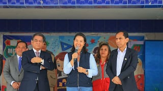 Keiko Fujimori supervisó retorno a clases en colegios afectados por lluvias en Lima Sur