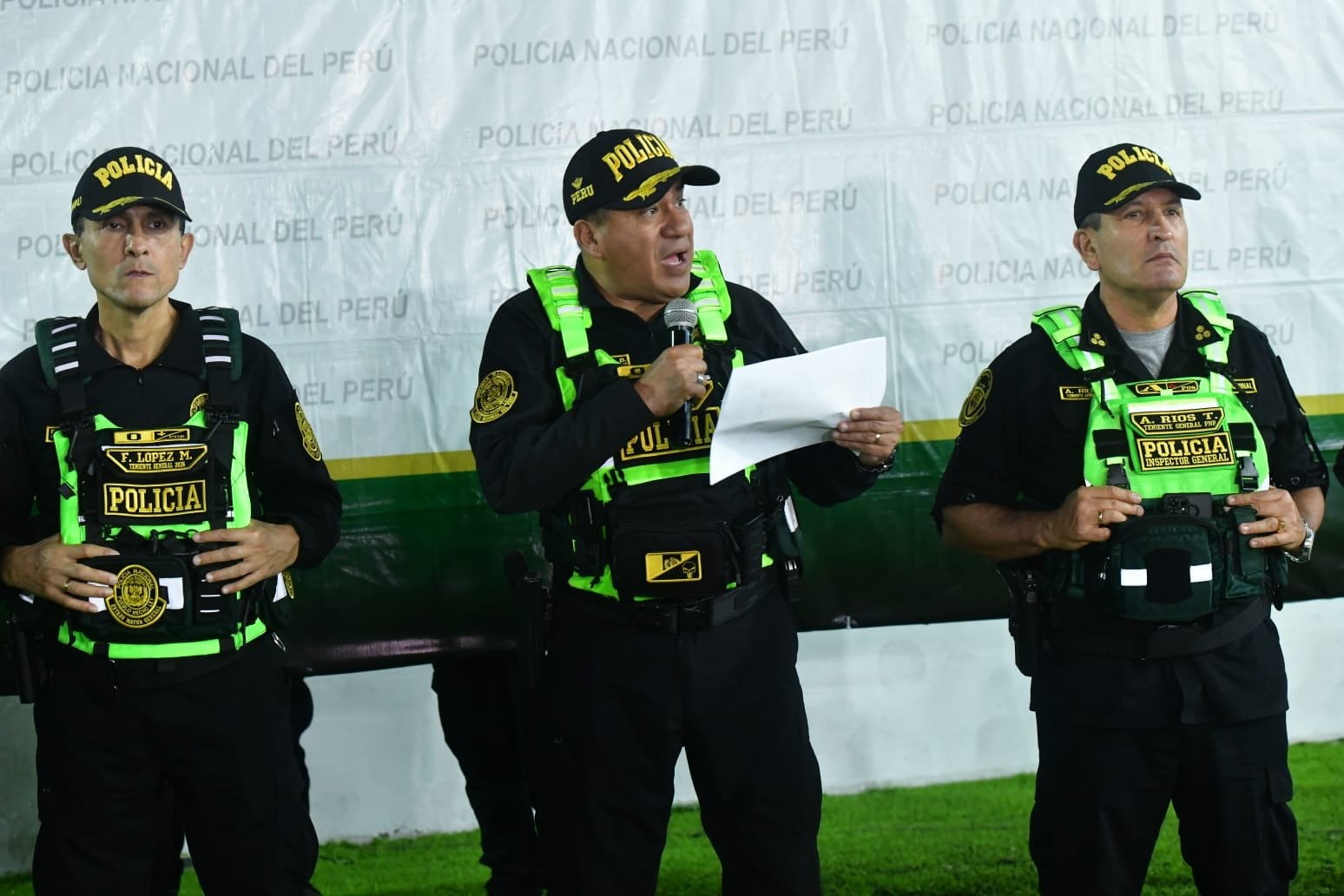 Intervenciones realizadas a nivel nacional permitieron detenciones, decomiso de drogas, armas y la recuperación de vehículos robados. FOTO: MININTER