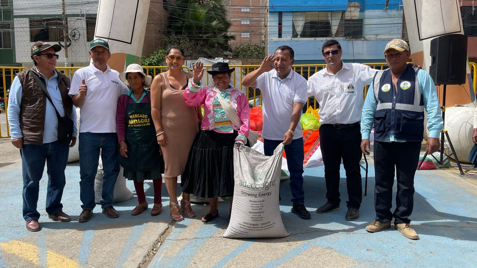 Reconocen a los hombres y mujeres del campo