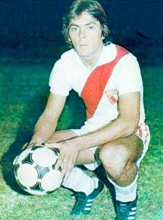 Raúl Gorriti (Camaná) fue a Argentina 1978.
