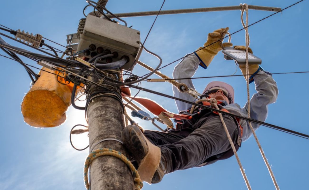 La empresa Pluz informó que suspenderá temporalmente el servicio eléctrico en sectores de Huaral y Supe como parte de labores de mantenimiento de la red. Conoce los horarios y las zonas comprendidas.