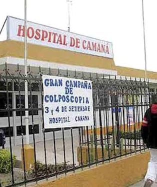 Trabajadores CAS de salud de Camaná y Caravelí. Foto: Darío Román Casanova.