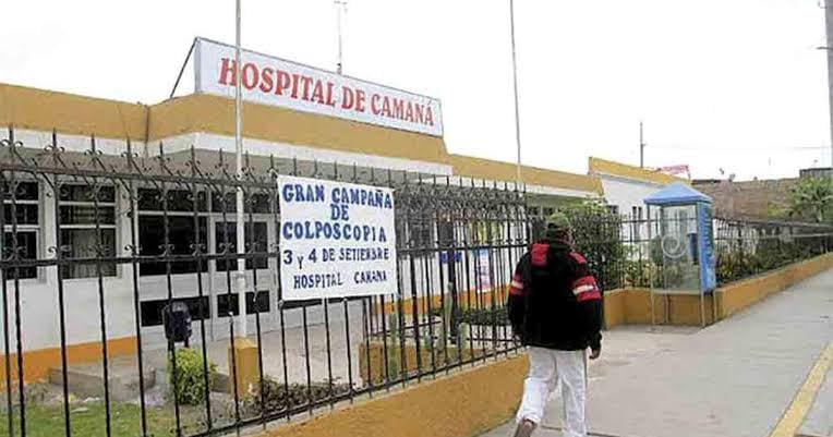 Trabajadores CAS de salud de Camaná y Caravelí. Foto: Darío Román Casanova.