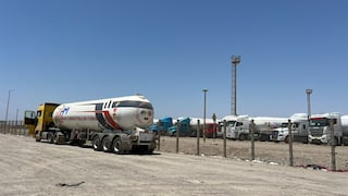 Crisis por el GNV: cisternas forman largas colas para abastecerse del Gas Natural Vehicular en Paracas
