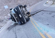 Tacna: Volcadura de miniván con conjunto de zampoñas deja 12 heridos