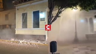 Piura: lluvia provoca colapso de cornisa del Banco Central de Reserva y genera alerta en centro histórico