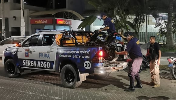 Serenos y policía recuperaron la moto robada por delincuentes en A.H. Chavín de Huántar