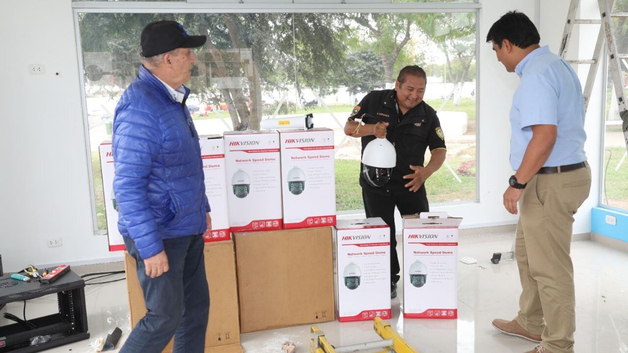 Cámaras de videovigilancia permitirán ver 250 metros a la redonda, incluso en las noches.