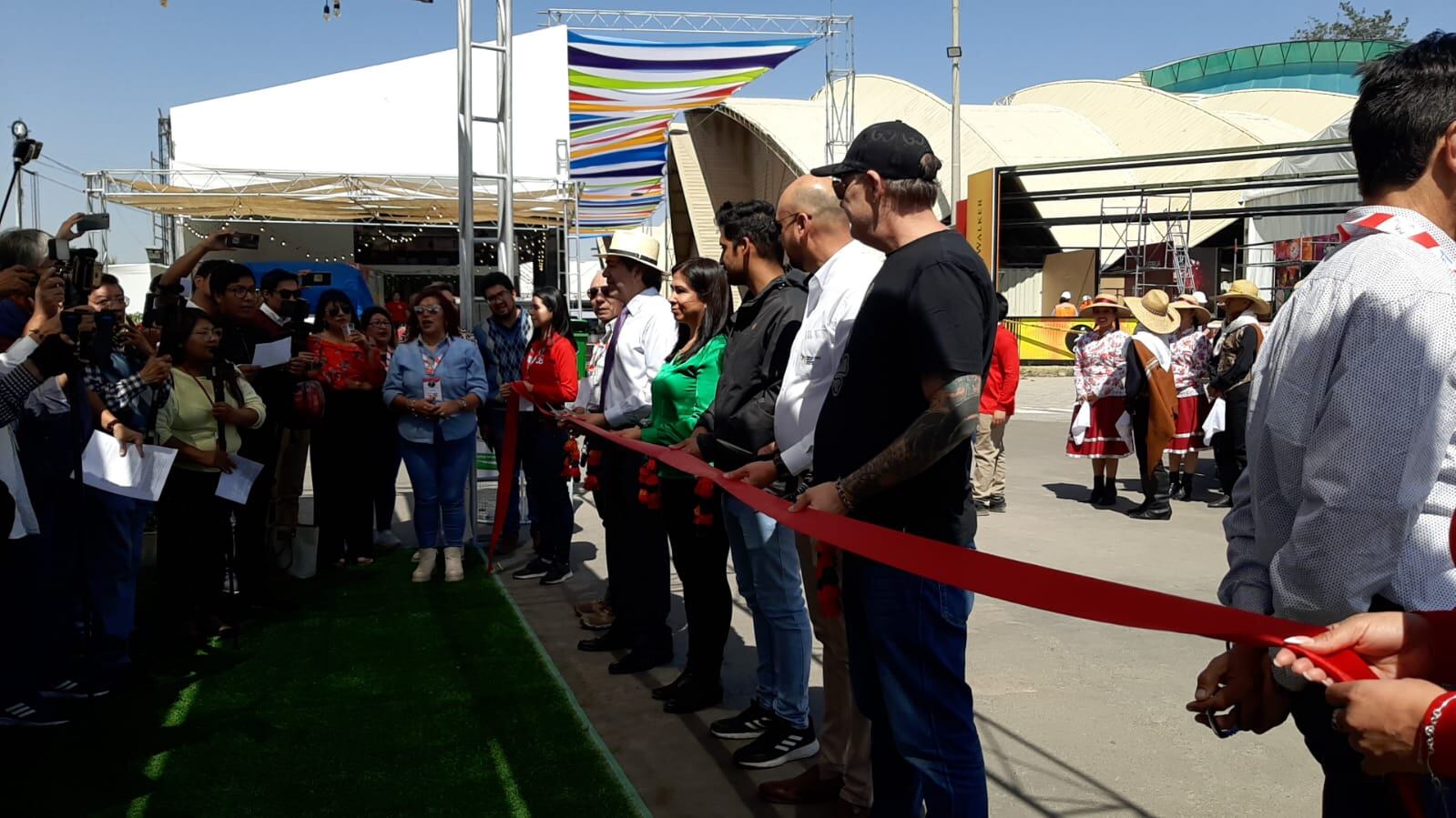 Inauguran FIA 30 años en el campo ferial de Cerro Juli. (Foto: GEC)