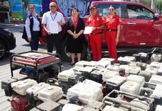 Ministerio Público entrega equipos a bomberos de La Libertad