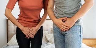 Creer que las infecciones de transmisión sexual solo afectan a determinados grupos, que siempre presentan síntomas o que una pareja estable elimina el riesgo son algunas de las falsas creencias que persisten. Especialistas llaman a reforzar la prevención y los controles médicos.