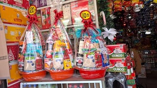 Comerciantes rayan con ventas de canastas navideñas y panetón por cajas en Huancayo