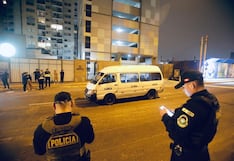 Cercado de Lima: Atacan a balazos a combi de la ruta Lima-Callao y dejan a chofer herido