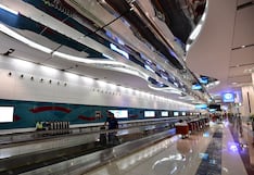 Los vuelos a Medio Oriente continúan cancelados tras el cierre del espacio aéreo