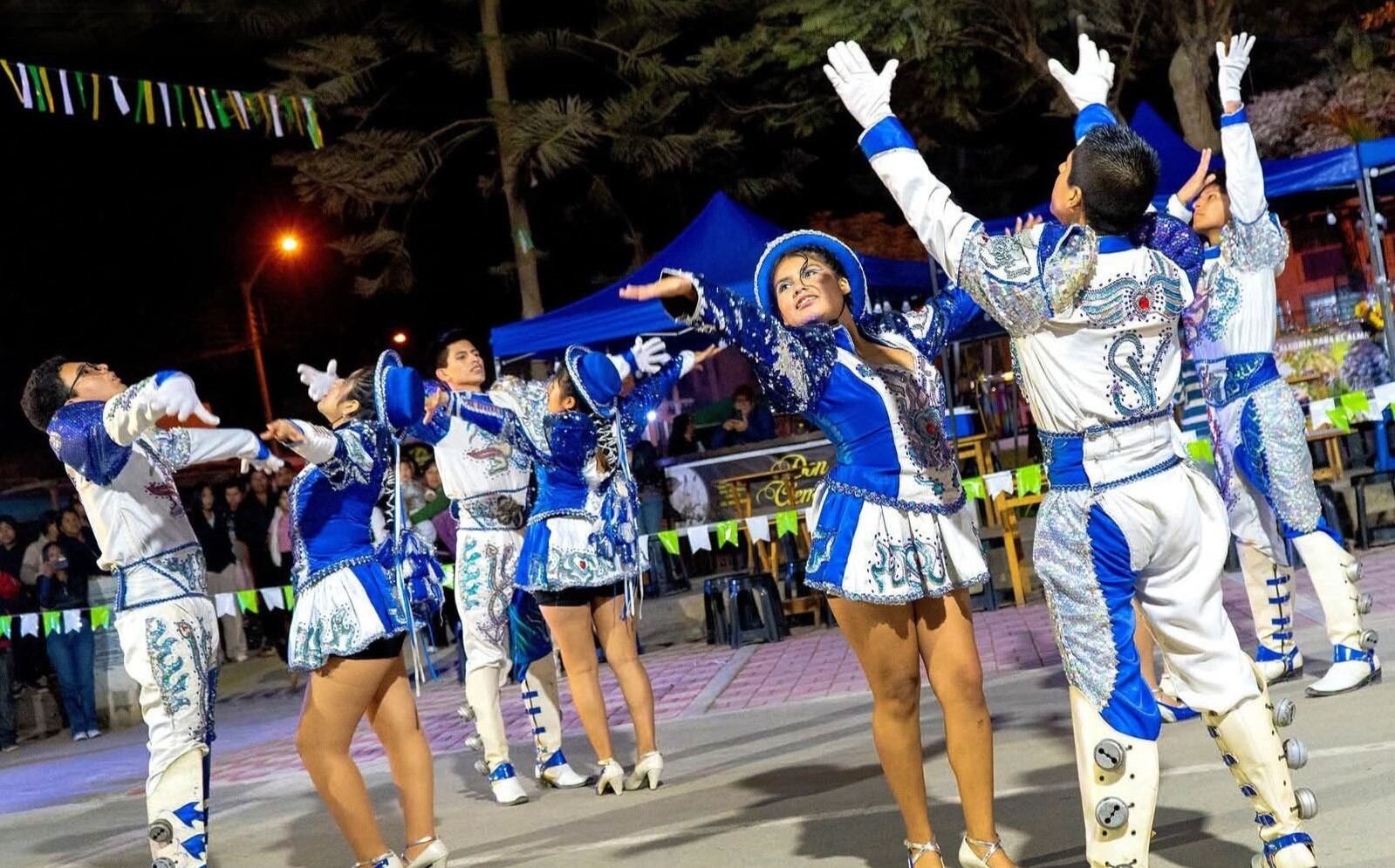 Entre las actividades más atractivas está la elección de reina, concurso de danzas, etc.