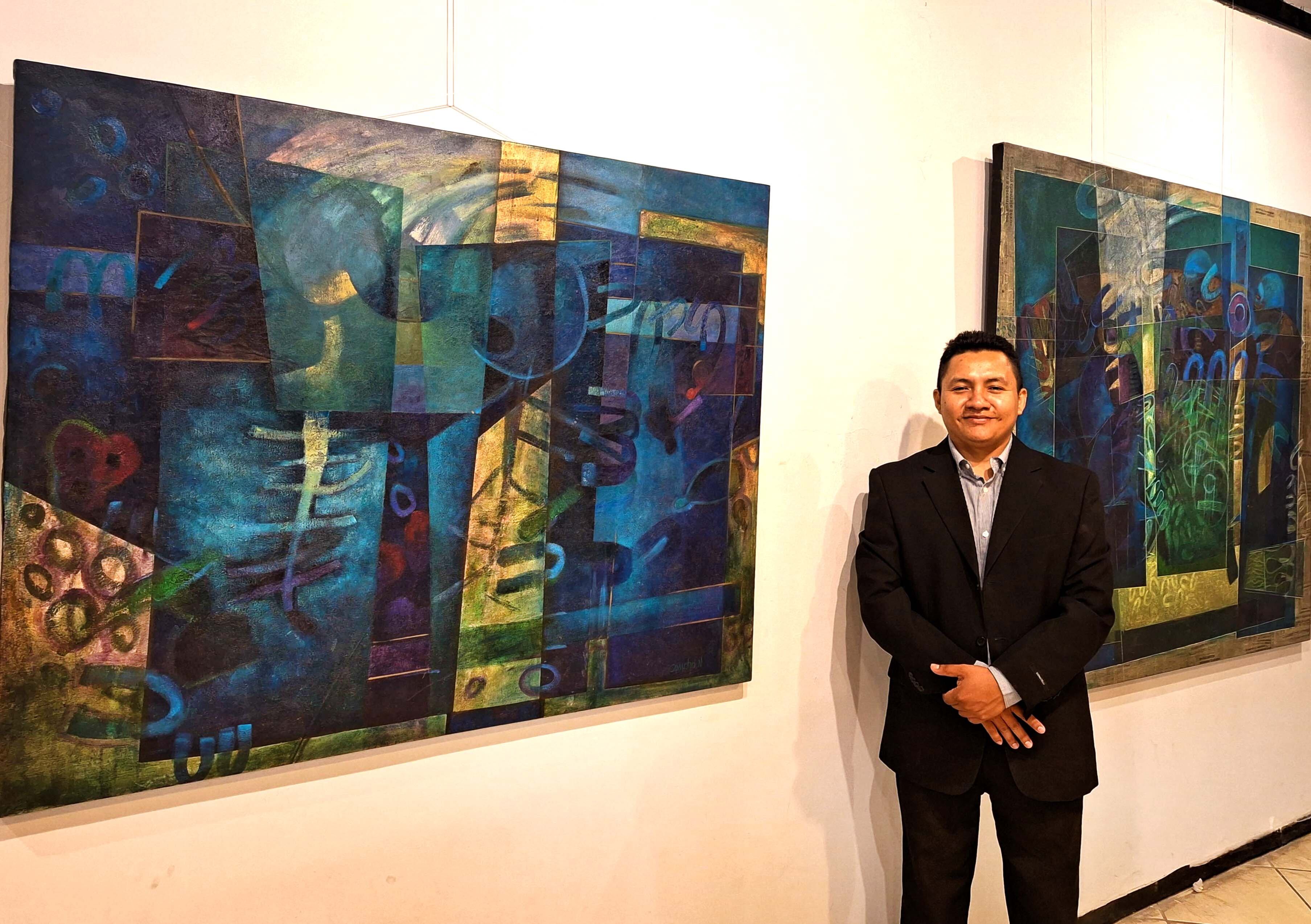 Realizó su primera exposición individual con sus obras donde capturó momentos efímeros.