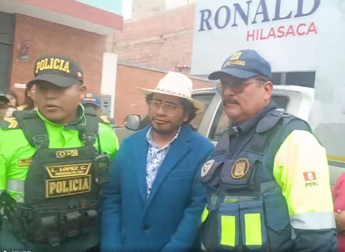 Durante la intervención el conductor reconoció que había “compartido”. (Foto: Difusión)