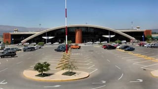 Evo Morales expropia filiales que administran aeropuertos bolivianos