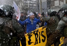 Chile: Estudiantes protestan contra el gobierno del presidente Kast y sus recortes presupuestarios