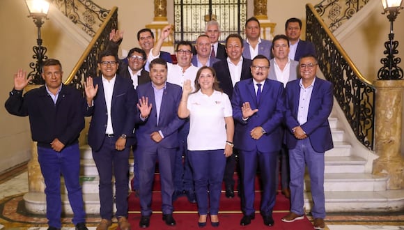 Alcaldes de la provincia de Arequipa en Palacio con la presidenta Dina Boluarte. (Foto: Difusión)