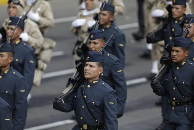 Gran Parada Militar en la Av. Brasil. Fotos: Julio Reaño /@photo.gec