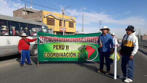 Pobladores de la asociación de Peruarbo. Foto: Graciela Fernández.