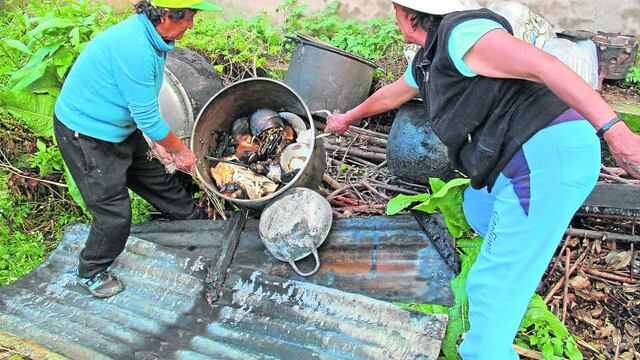 Incendio estuvo a punto de consumir parroquia de Chupaca (VIDEO)