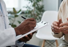 Parkinson y Alzheimer: más de 40 mil peruanos impulsan demanda de ingeniería biomédica