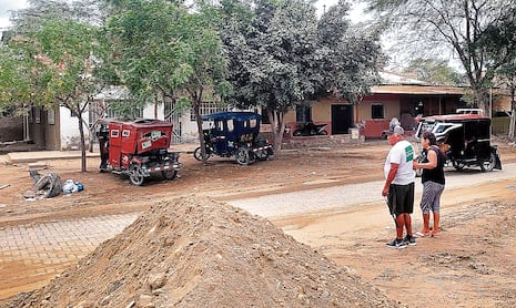 Los vecinos del A.H Santa Rosa temen por las lluvias en Piura