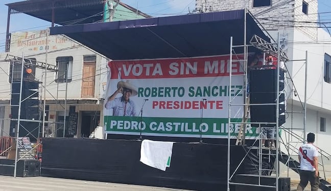 Indignación en Chincha y Pisco: Roberto Sánchez no llegó y dejó esperando a simpatizantes por horas