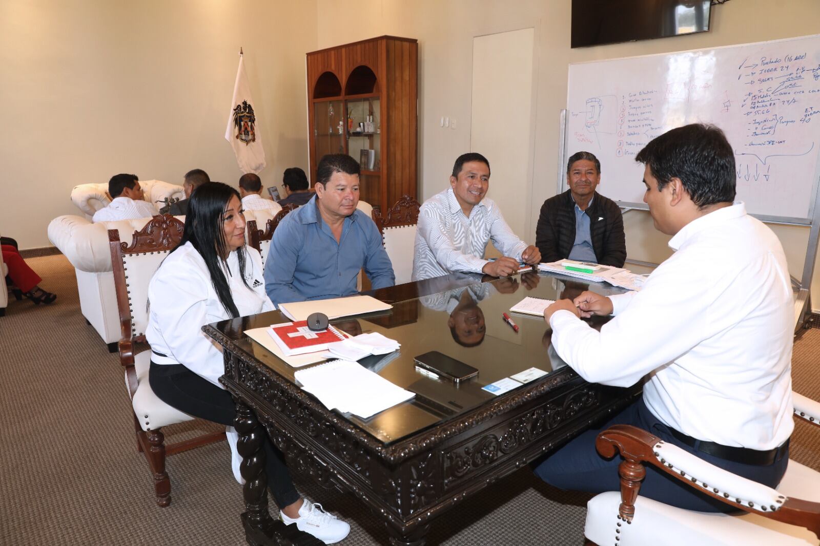Quieren que les ayuden a señalizar las pistas principales de la Campiña de Moche, la poda de árboles, el sembrado de nuevas especies arbóreas y la limpieza de la carretera principal.