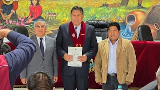 Arequipa: Rolando Bedregal hace proselitismo político, luego de jurar como alcalde (VIDEO)