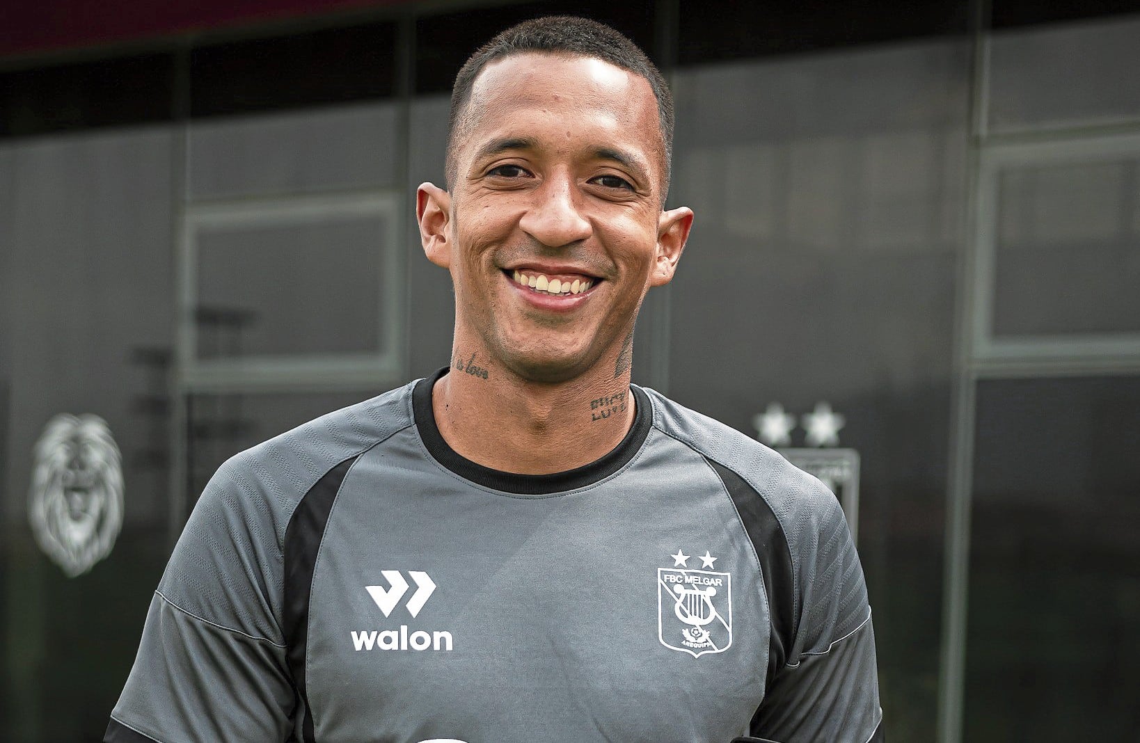 Jhonny Vidales en el once ideal 2025. Foto: FBC Melgar.