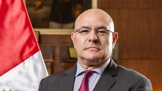 Exministro Carlos Díaz afirma que Balcázar firmó decreto para compra de aviones F-16