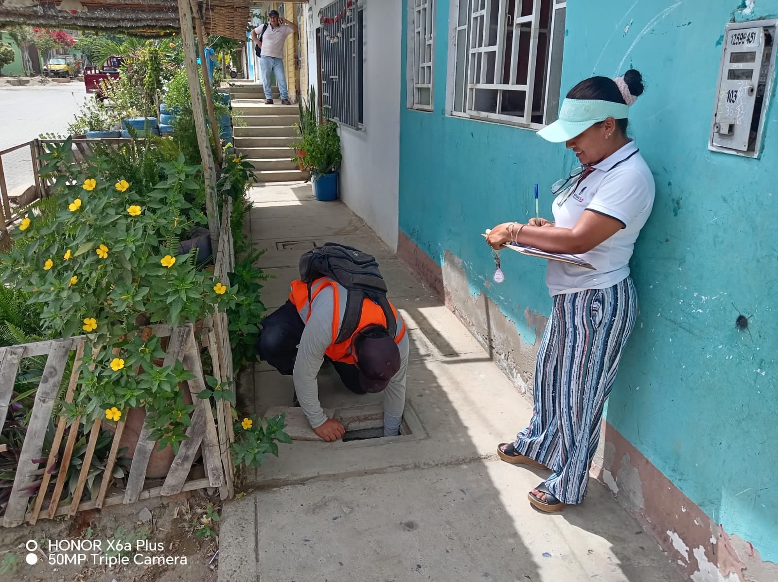 Cortan servicios por morosidad.