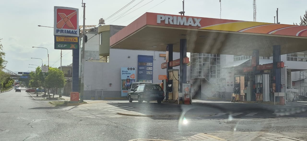 Grifo Primax de la urbanización Las Begonias. Foto: GEC.