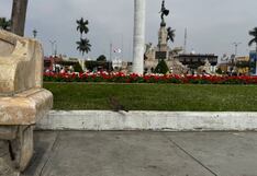 Municipalidad rehabilitará bancas deterioradas de la Plaza Mayor de Trujillo